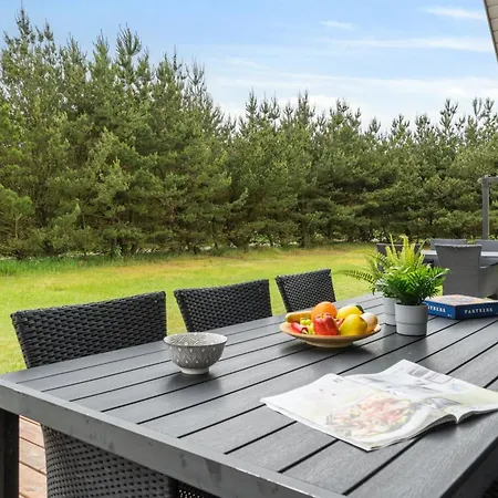 Rinja - 2-7km From The Sea By Interhome *